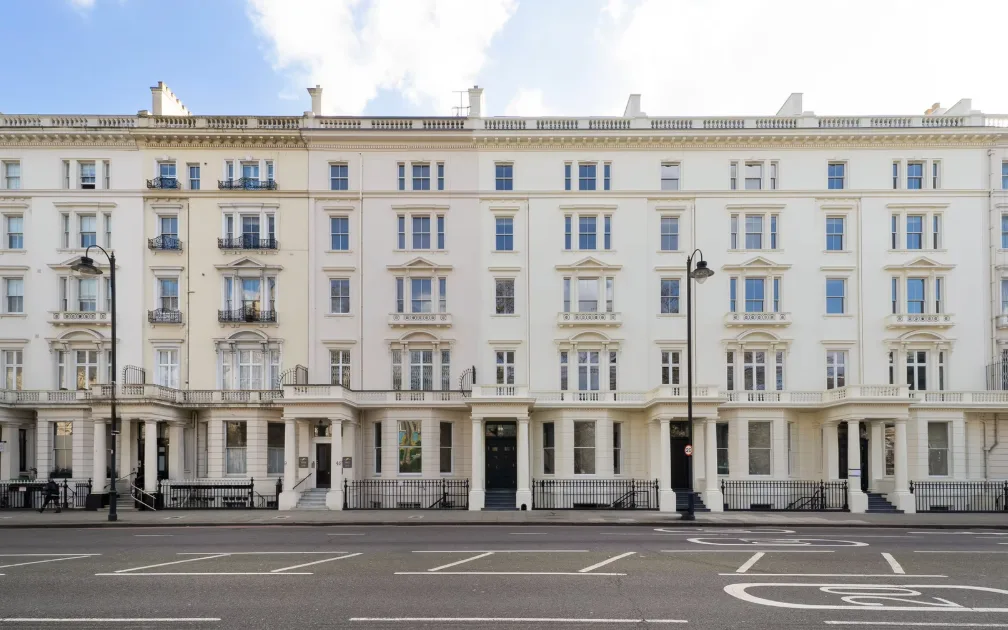 AustralianSuper and SAV Group team up for South Kensington refi